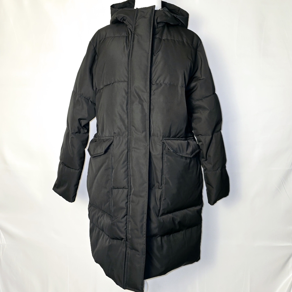 Everlane Black Puffer Jacket